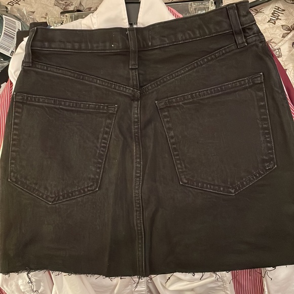 Abercrombie & Fitch -High Rise- Black Jean Skirt - Picture 2 of 9